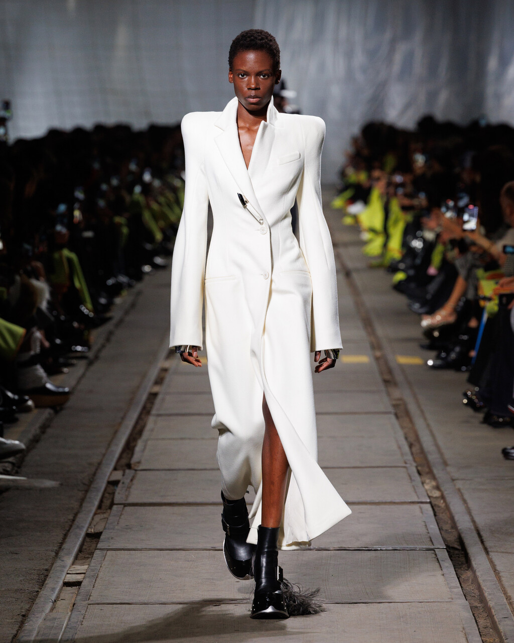 Alexander McQueen AW24 - © Ryan Chappell