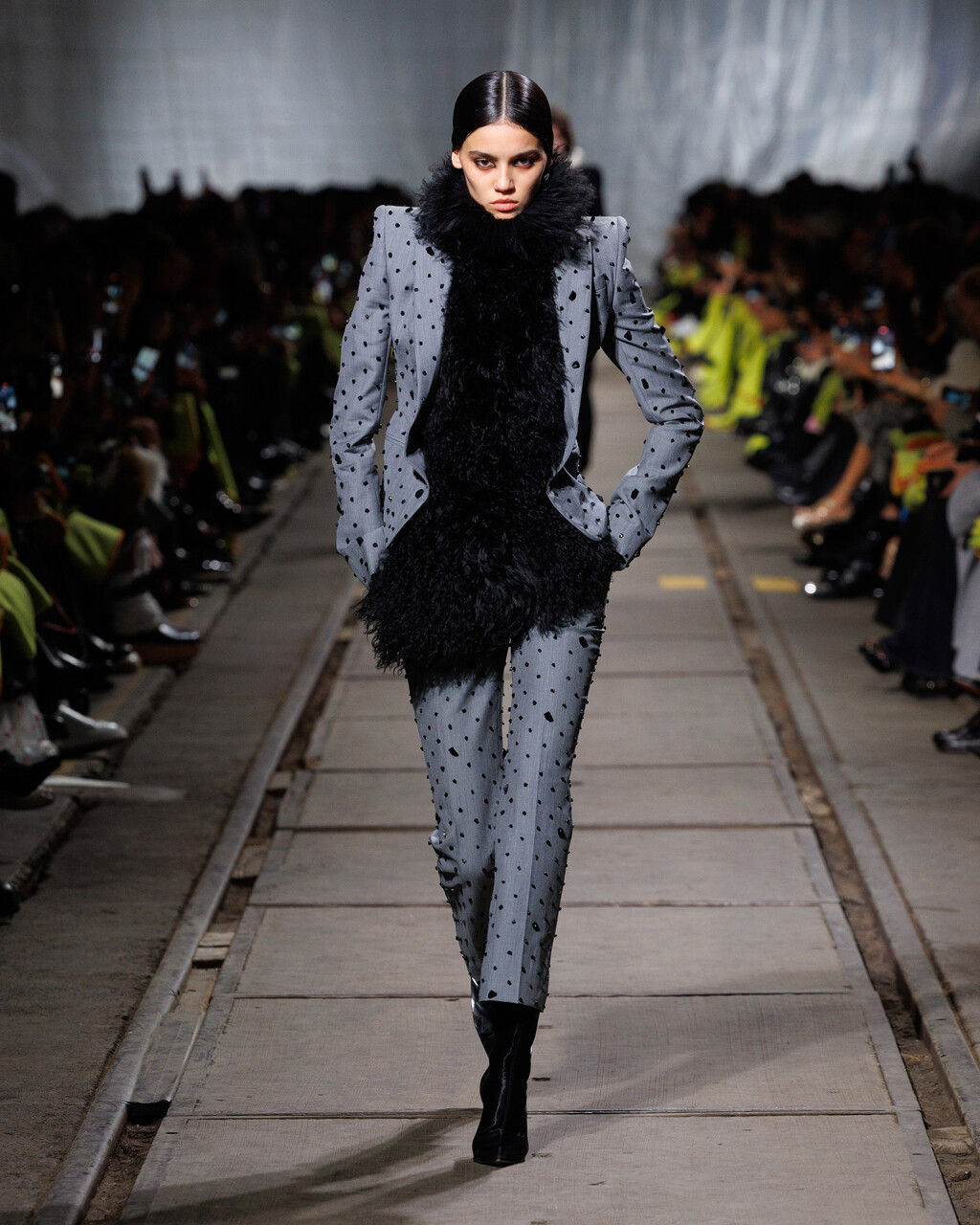 Alexander McQueen AW24 - © Ryan Chappell