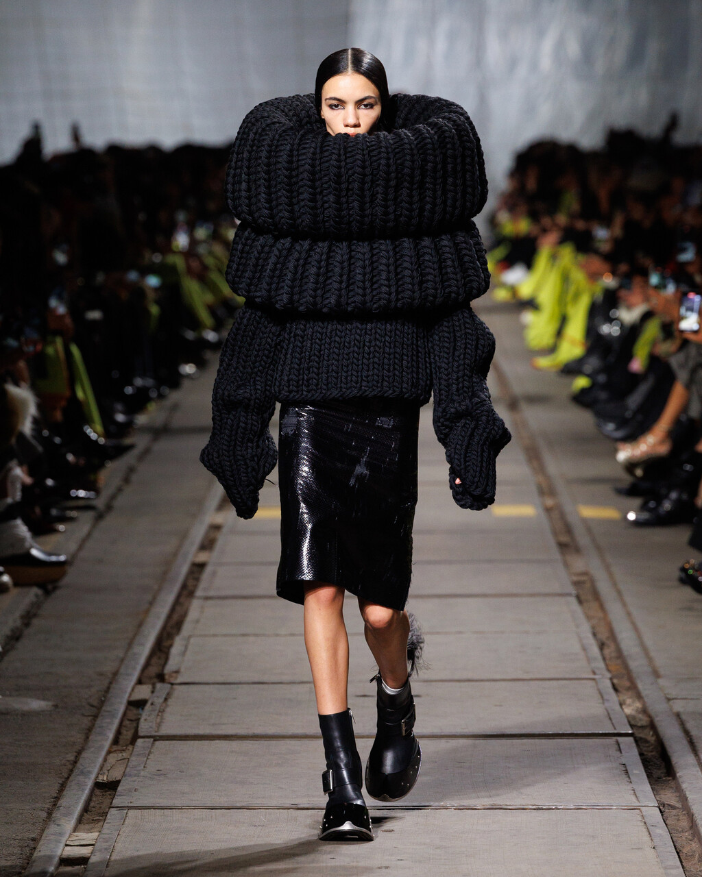 Alexander McQueen AW24 - © Ryan Chappell