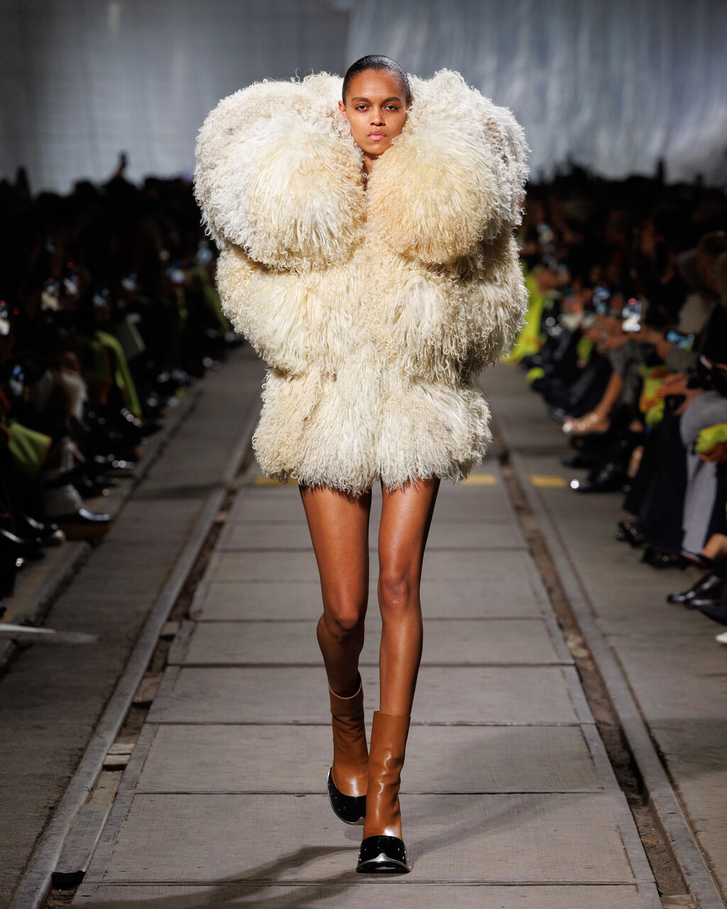 Alexander McQueen AW24 - © Ryan Chappell