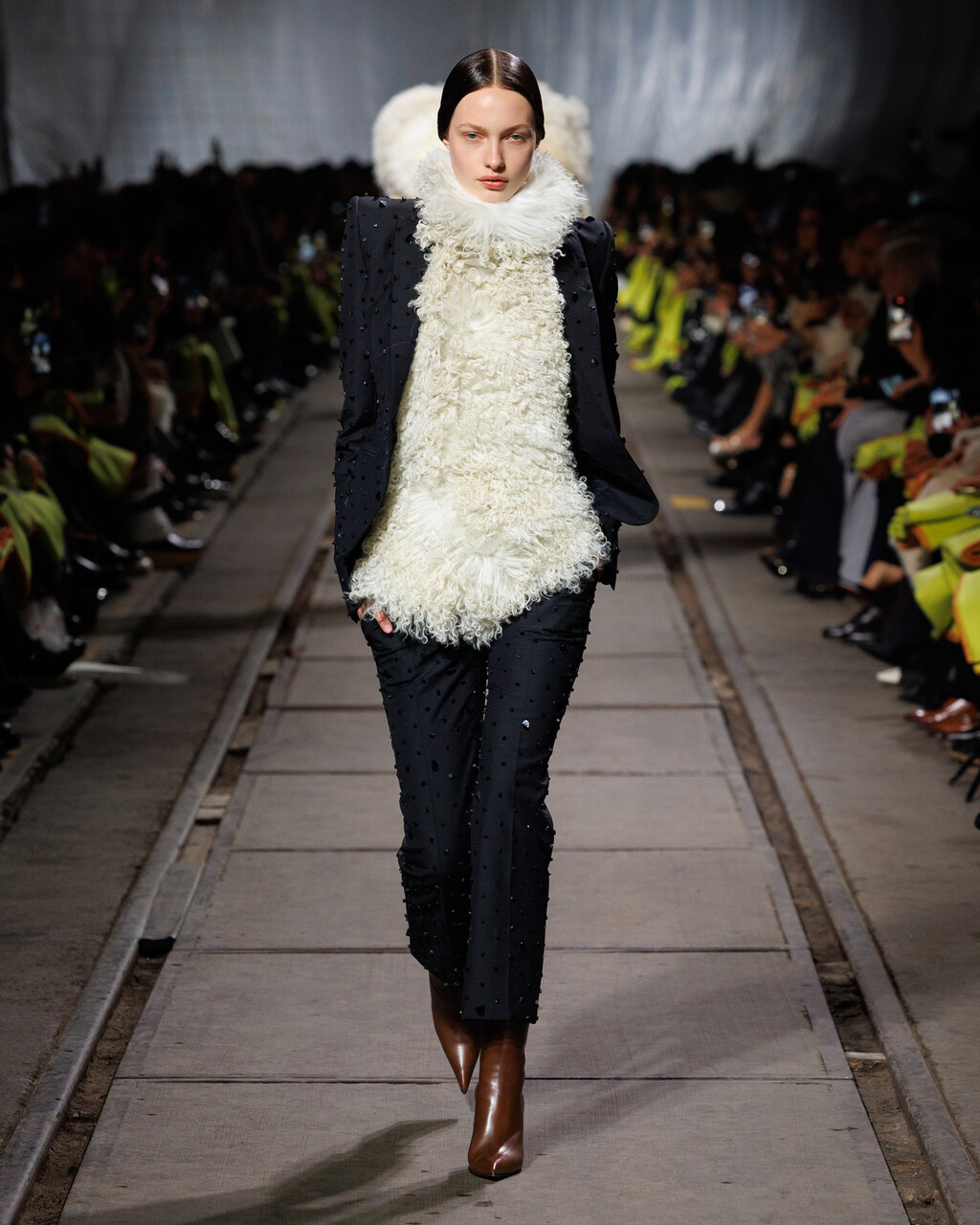 Alexander McQueen AW24 - © Ryan Chappell