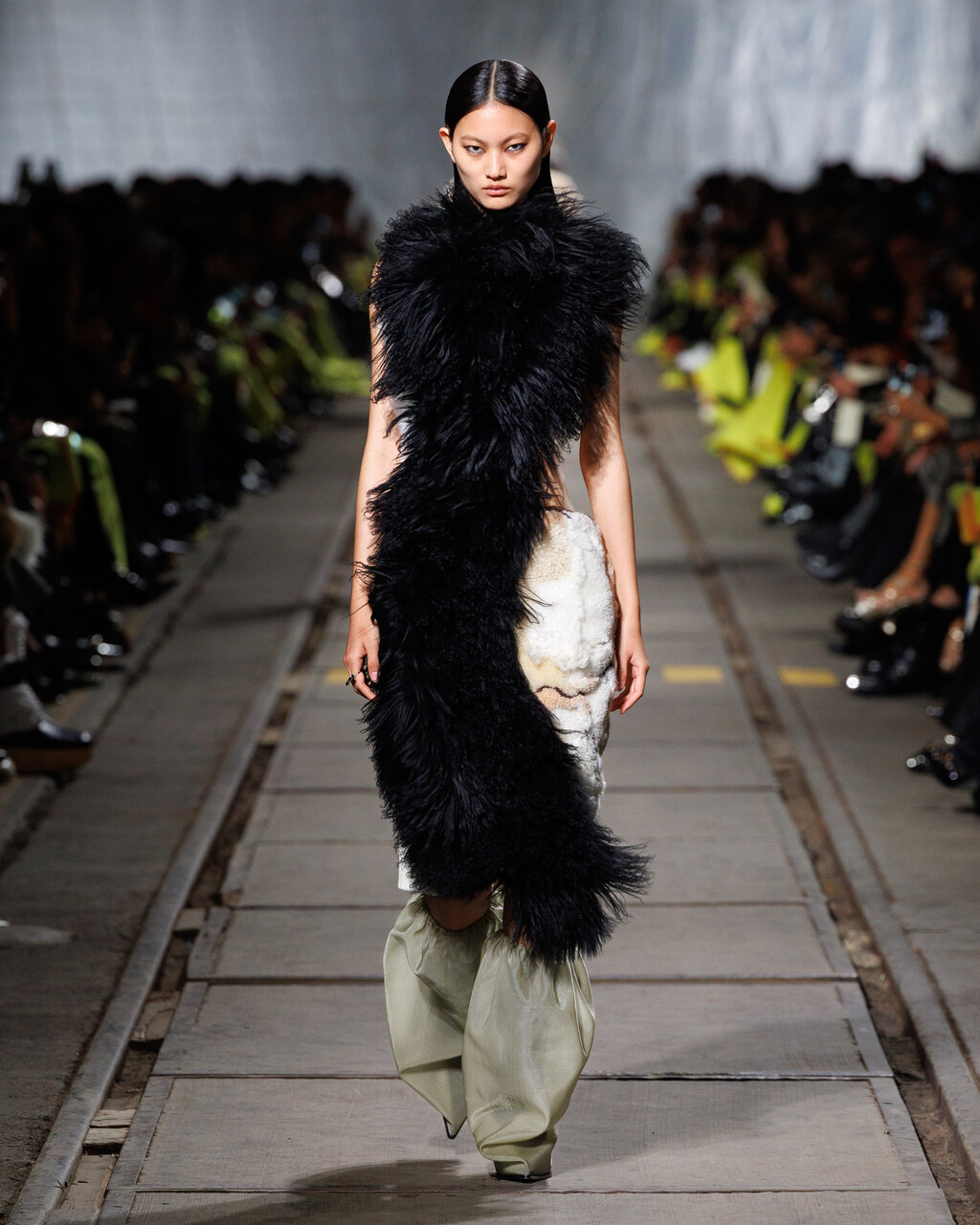 Alexander McQueen AW24 - © Ryan Chappell