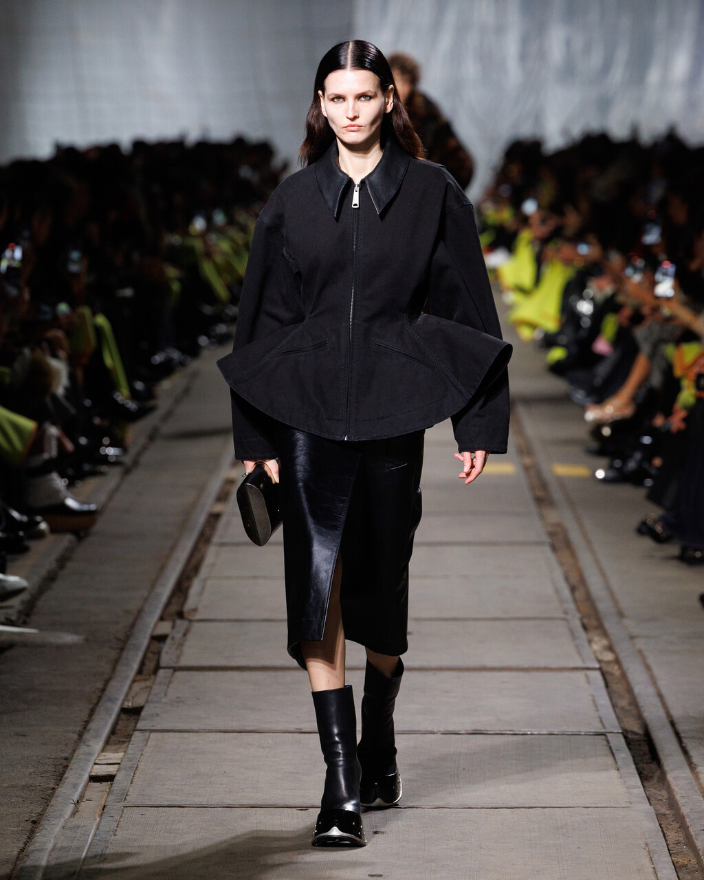 Alexander McQueen AW24 - © Ryan Chappell