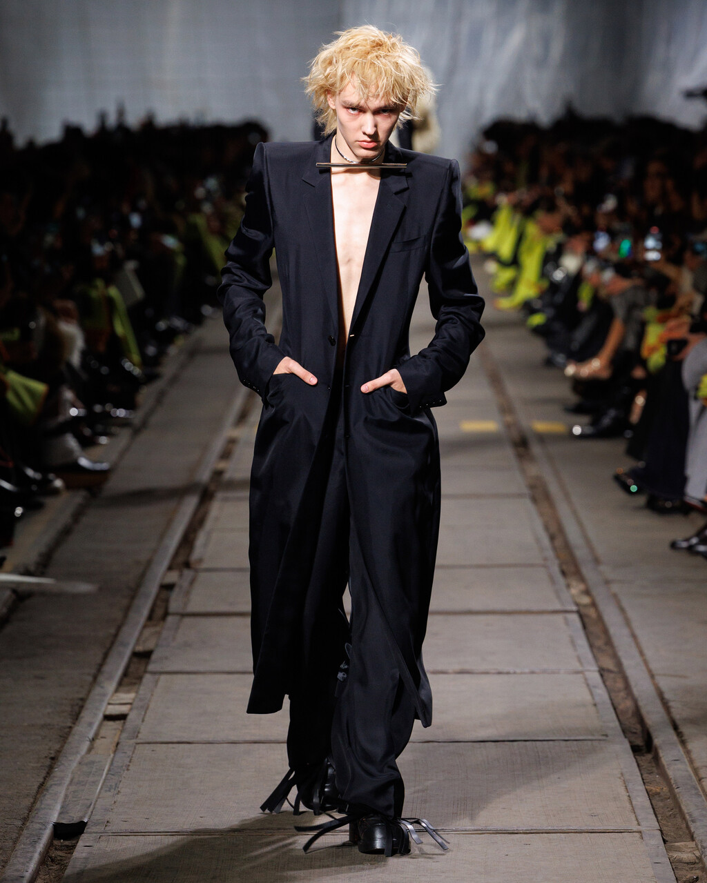 Alexander McQueen AW24 - © Ryan Chappell