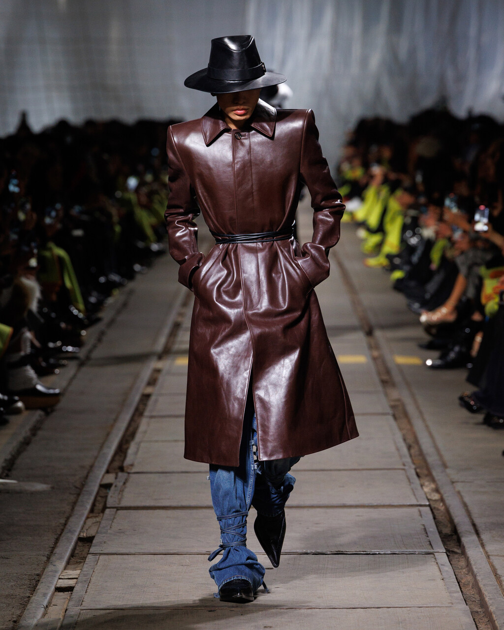 Alexander McQueen AW24 - © Ryan Chappell