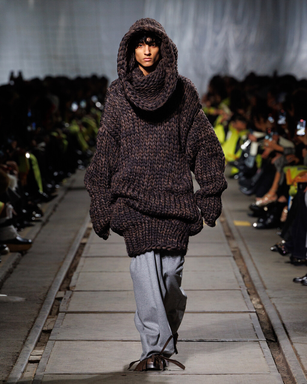 Alexander McQueen AW24 - © Ryan Chappell