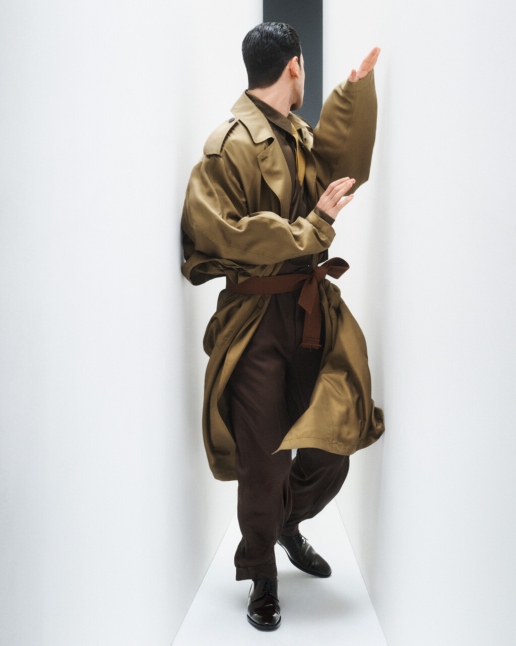 Fantastic Man #42 - © Ryan Chappell
