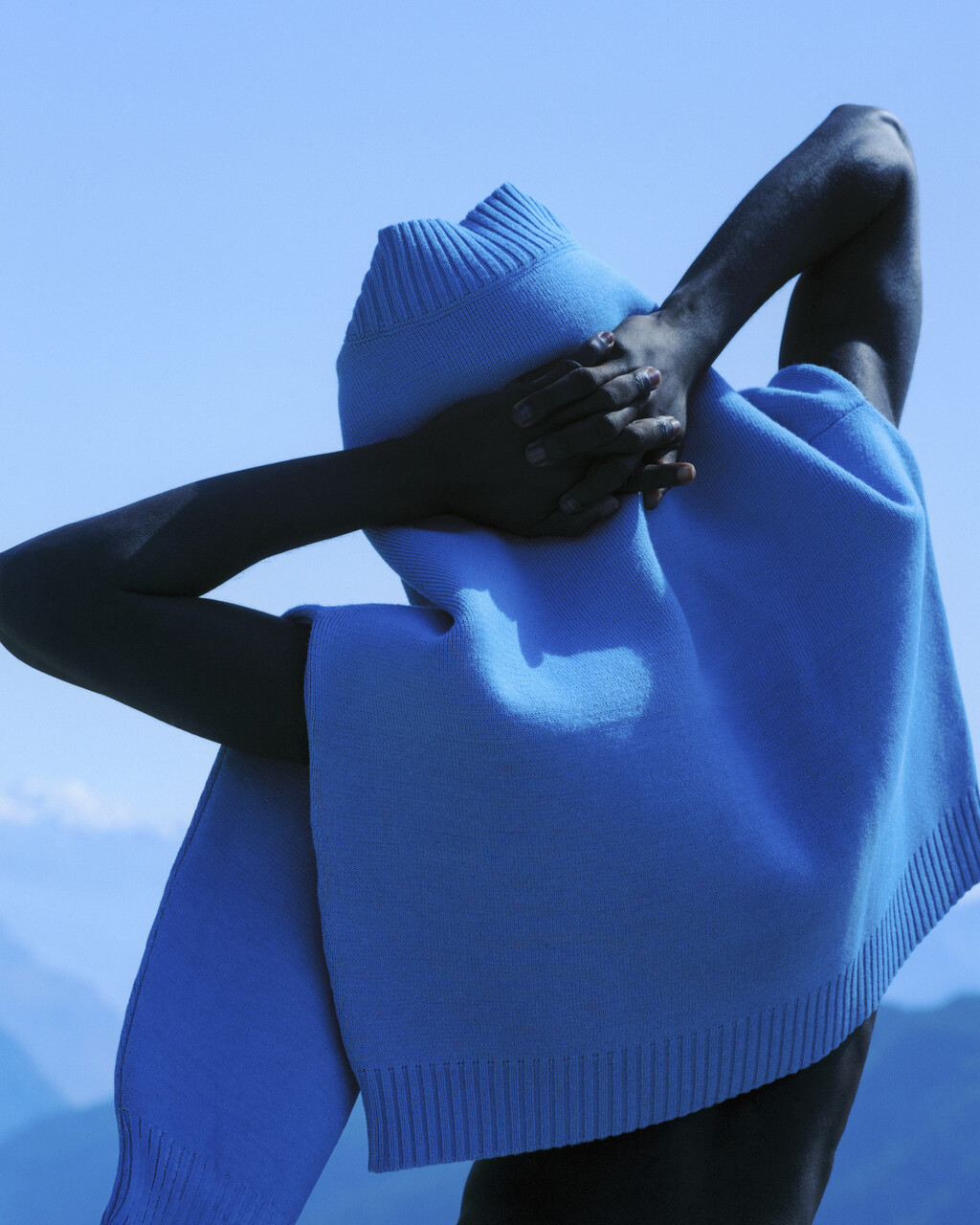 Jacquemus Le Montagne - © Ryan Chappell