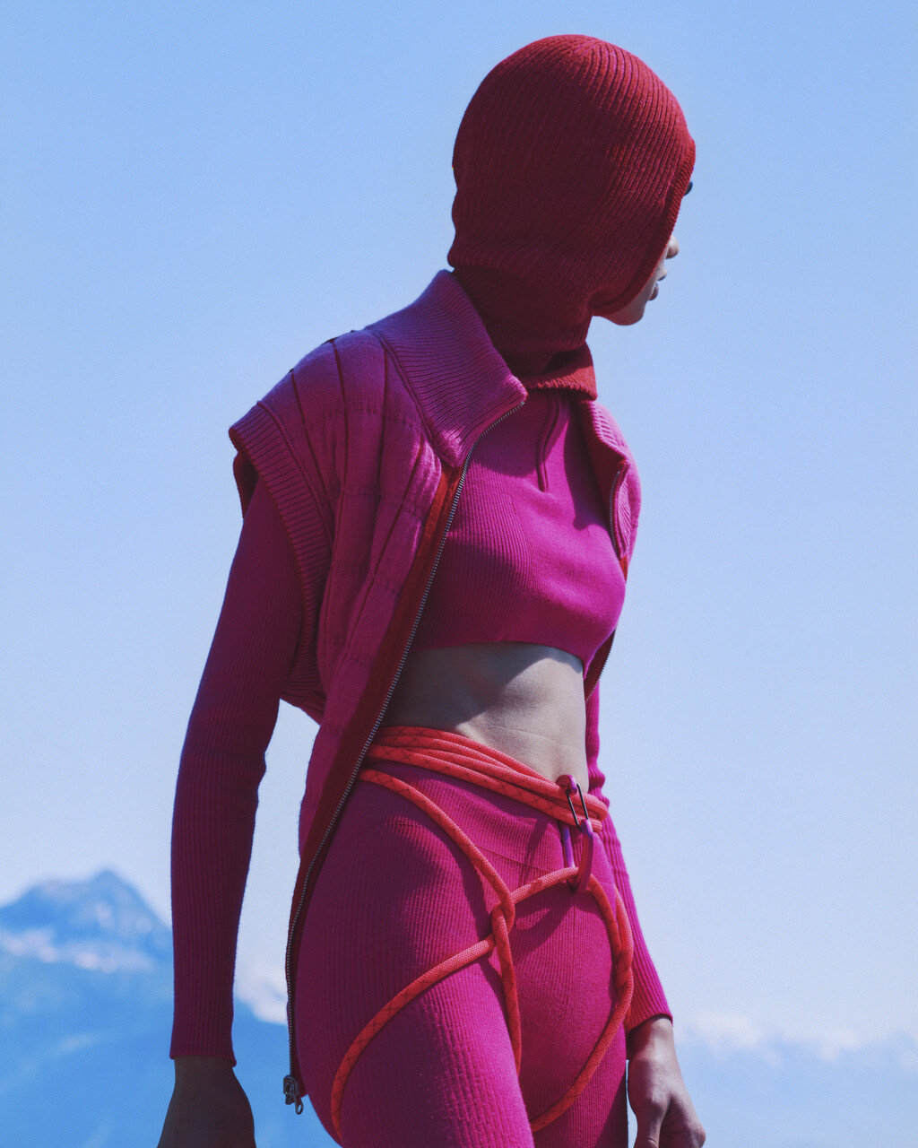 Jacquemus Le Montagne - © Ryan Chappell