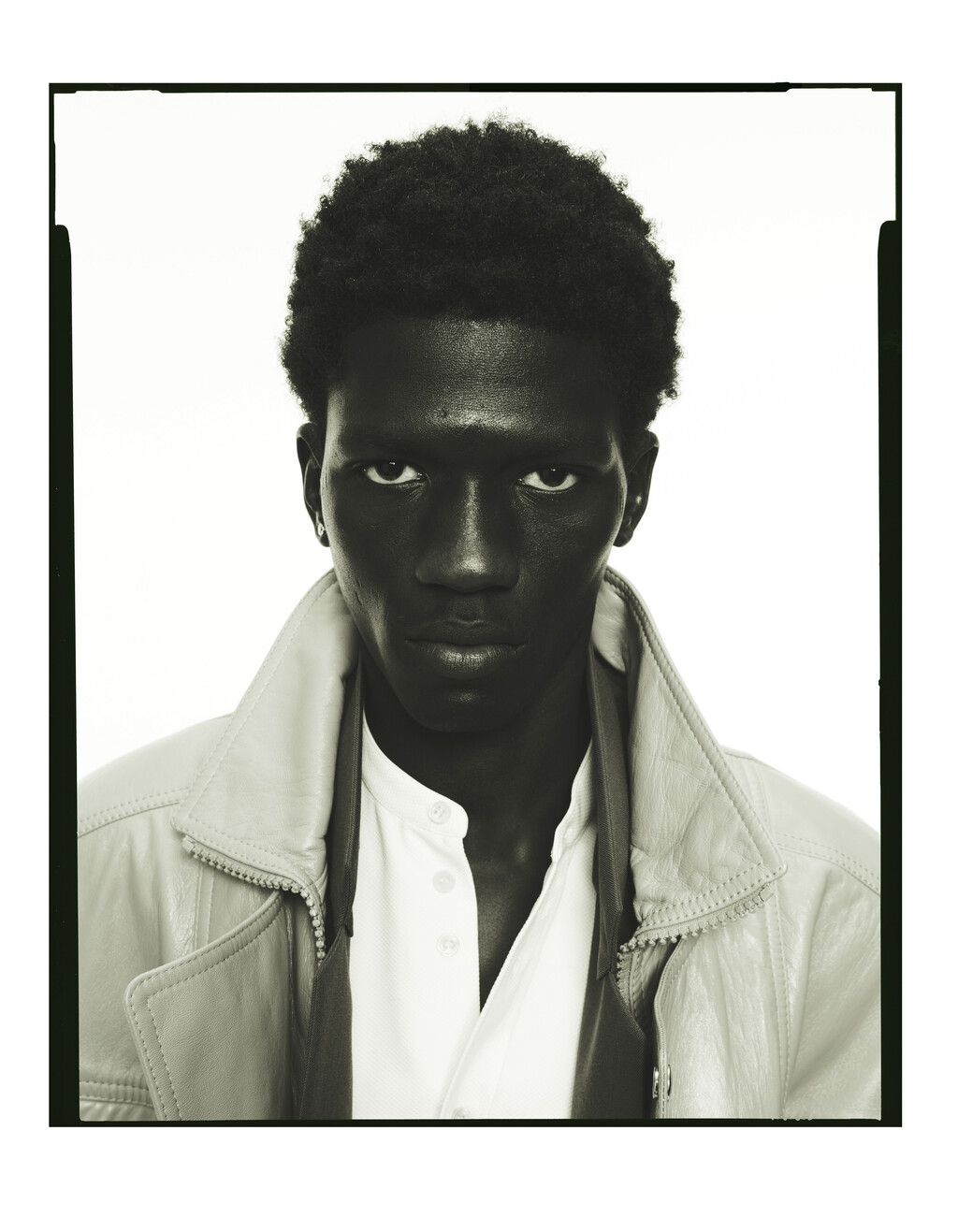 M Le Monde - © Ryan Chappell