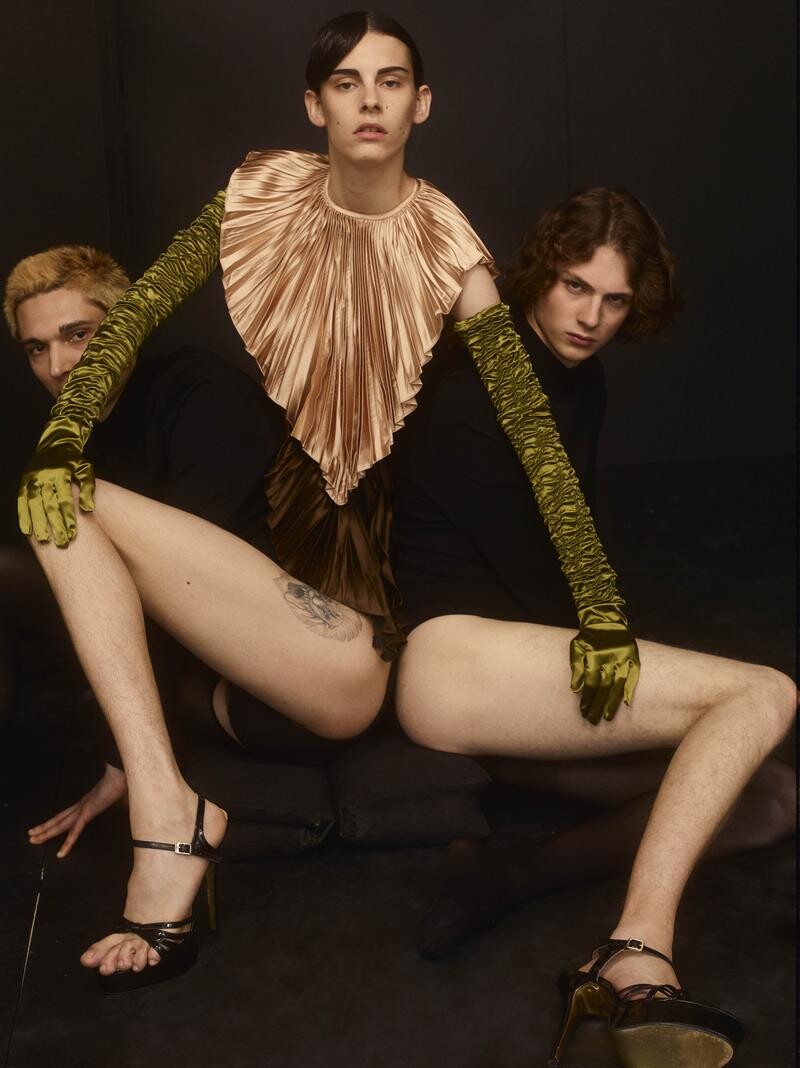 Vogue UA Tarkovsky The Colour of Pomegranates - © Ryan Chappell